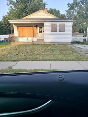 Dixie, HAZEL CREST, IL 60429