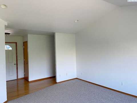 Colena, PROSSER, WA 99350