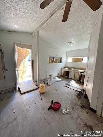 Bartmer, SAN ANTONIO, TX 78228