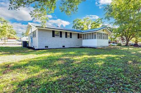 11Th, LAURINBURG, NC 28352
