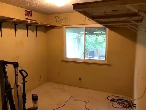Trede, AUSTIN, TX 78745