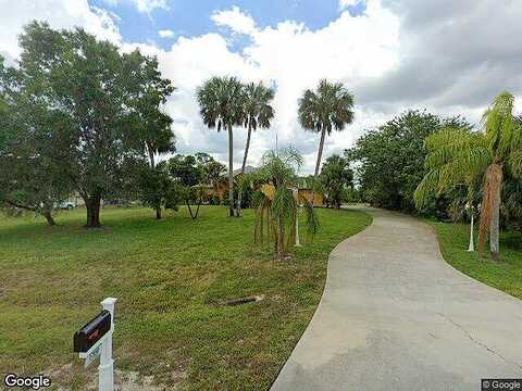 9Th, LEHIGH ACRES, FL 33972