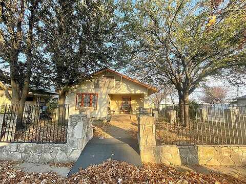 May, FORT WORTH, TX 76110