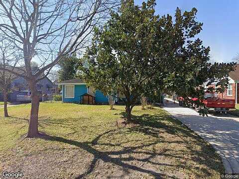 Pinehurst, HOUSTON, TX 77023