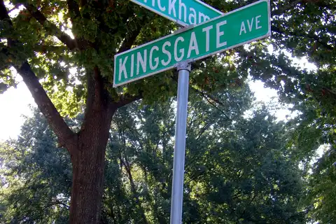 Kingsgate, MEMPHIS, TN 38118