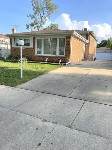 Monroe, MORTON GROVE, IL 60053