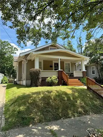Sherman, AKRON, OH 44301