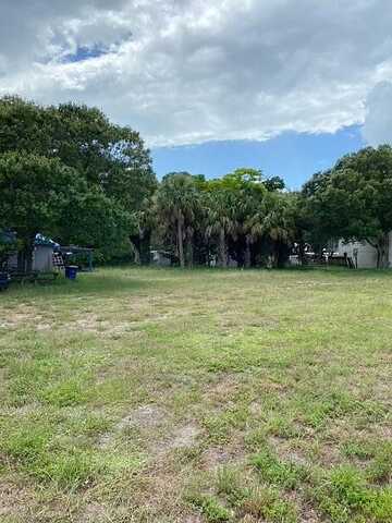 Okeechobee, FORT PIERCE, FL 34950