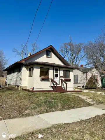 Simcoe, FLINT, MI 48507