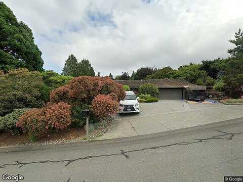 17Th, CLYDE HILL, WA 98004