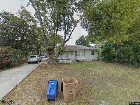 Alan, LEHIGH ACRES, FL 33976