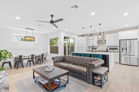 Navasota, AUSTIN, TX 78702