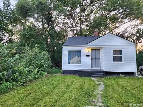 Codding, DETROIT, MI 48219