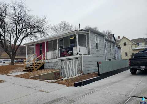 5Th, SIOUX FALLS, SD 57104