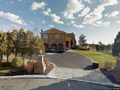 Dover, BAY SHORE, NY 11706