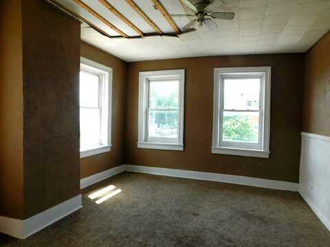 South St, Piqua, OH 45356