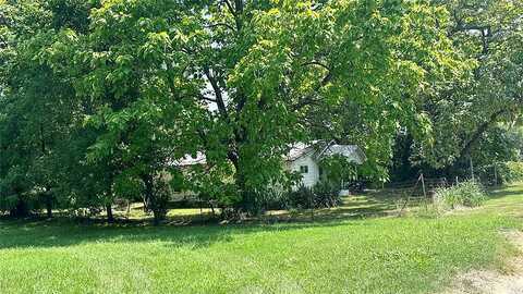 1St, WEWOKA, OK 74884