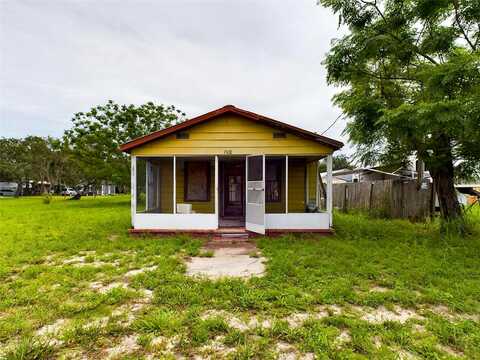 W Derby Avenue, Auburndale, FL 33823