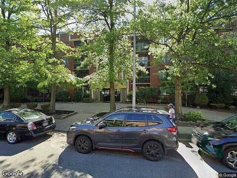 Wellington Court, Staten Island, NY 10314
