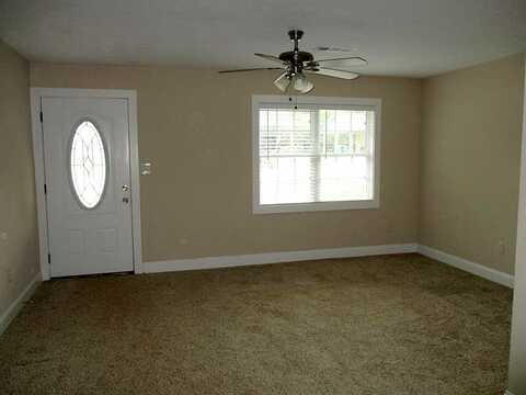 Circle, WINDER, GA 30680