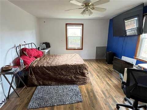 Baldwin, CARNEGIE, PA 15106
