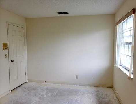 Connestee, WEST PALM BEACH, FL 33413