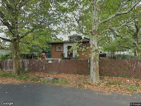 Cedar, BENSALEM, PA 19020