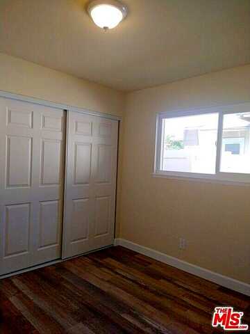 Foster, BELLFLOWER, CA 90706