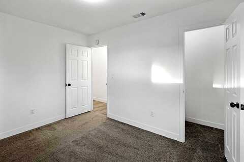 Avenue J2, LANCASTER, CA 93535