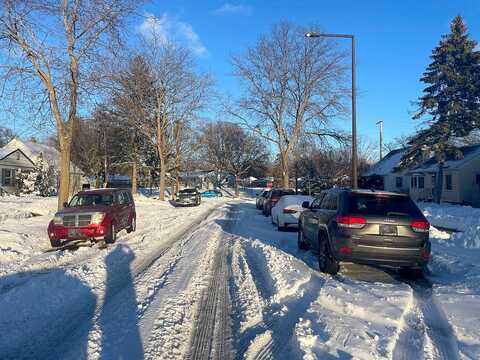 Hawthorne, SAINT PAUL, MN 55119