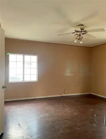 Longvale, LYNWOOD, CA 90262