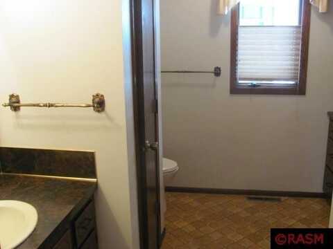 Nottingham, NORTH MANKATO, MN 56003