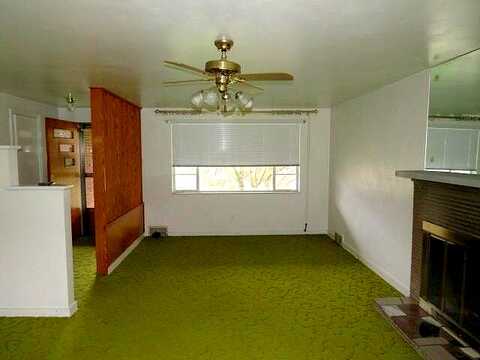 Meadowgreen, PITTSBURGH, PA 15236