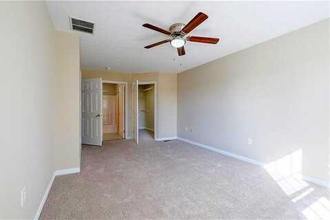 Hunters Run, CORAOPOLIS, PA 15108