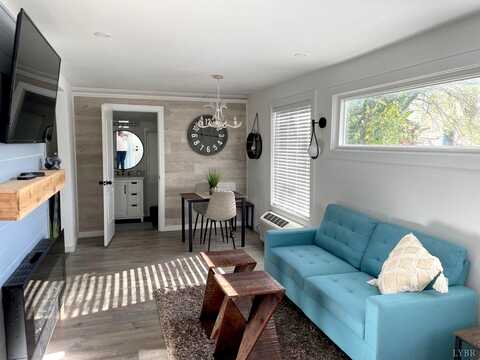 Jackson, LYNCHBURG, VA 24504