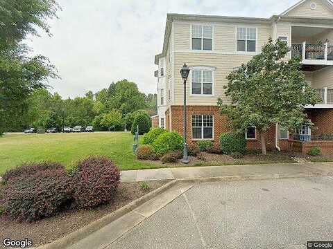 Claire, NEWPORT NEWS, VA 23602