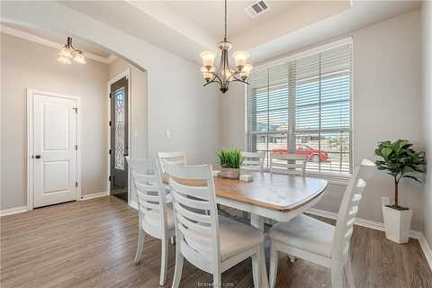 Daytona, COLLEGE STATION, TX 77845