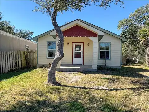 Oak, ROCKPORT, TX 78382