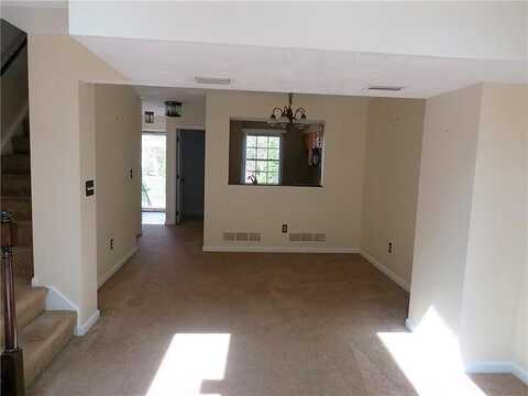 Berrington, BETHEL PARK, PA 15102