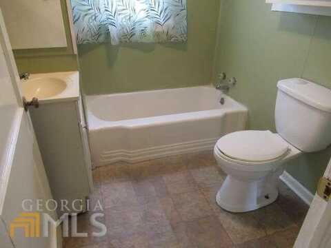 College, BOWDON, GA 30108