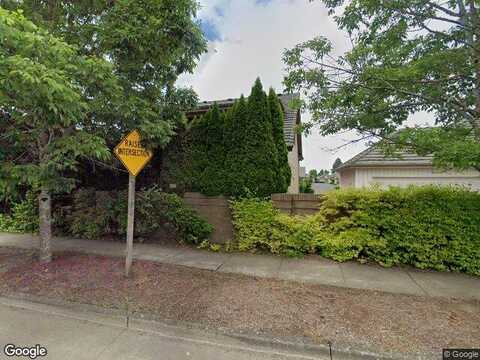 Lake Wind, EUGENE, OR 97408