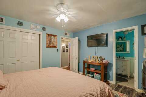 Sechrest, BAKERSFIELD, CA 93309