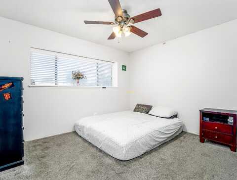 Elaine, HANFORD, CA 93230