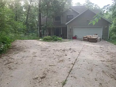 Curtis, EVANSVILLE, WI 53536