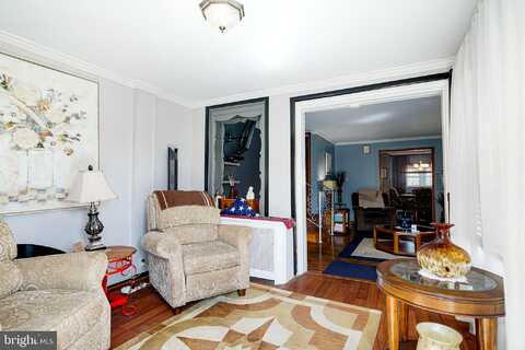 Diamond, PHILADELPHIA, PA 19131