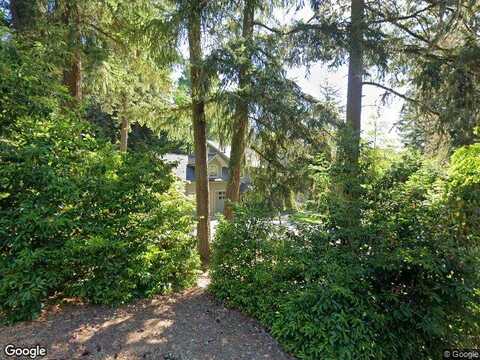 Estate, EUGENE, OR 97405