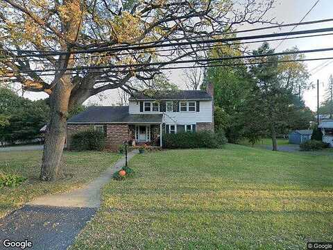 Main, PARKESBURG, PA 19365