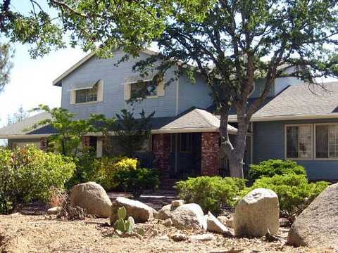 Mccray, LAKE ISABELLA, CA 93240