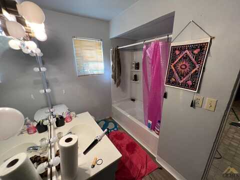 Decatur, BAKERSFIELD, CA 93308