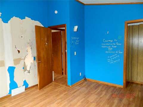 Main, CAMBRIDGE, MN 55008